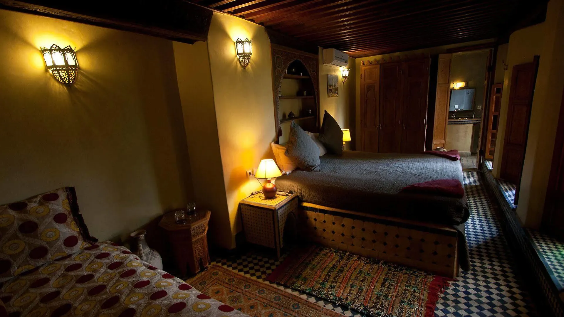Riad Layalina Fes Apartment